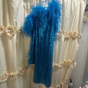 Fashion Nova Teal Sequin Feather One-Shoulder Cocktail Dress